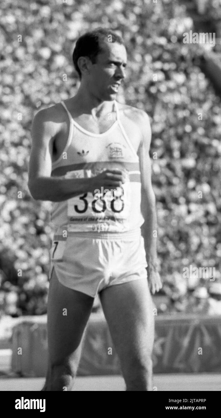 OLYMPIC SUMMER GAMES IN LOS ANGELES 1984 STEVE OVETT ENGLAND 1500m Stock Photo