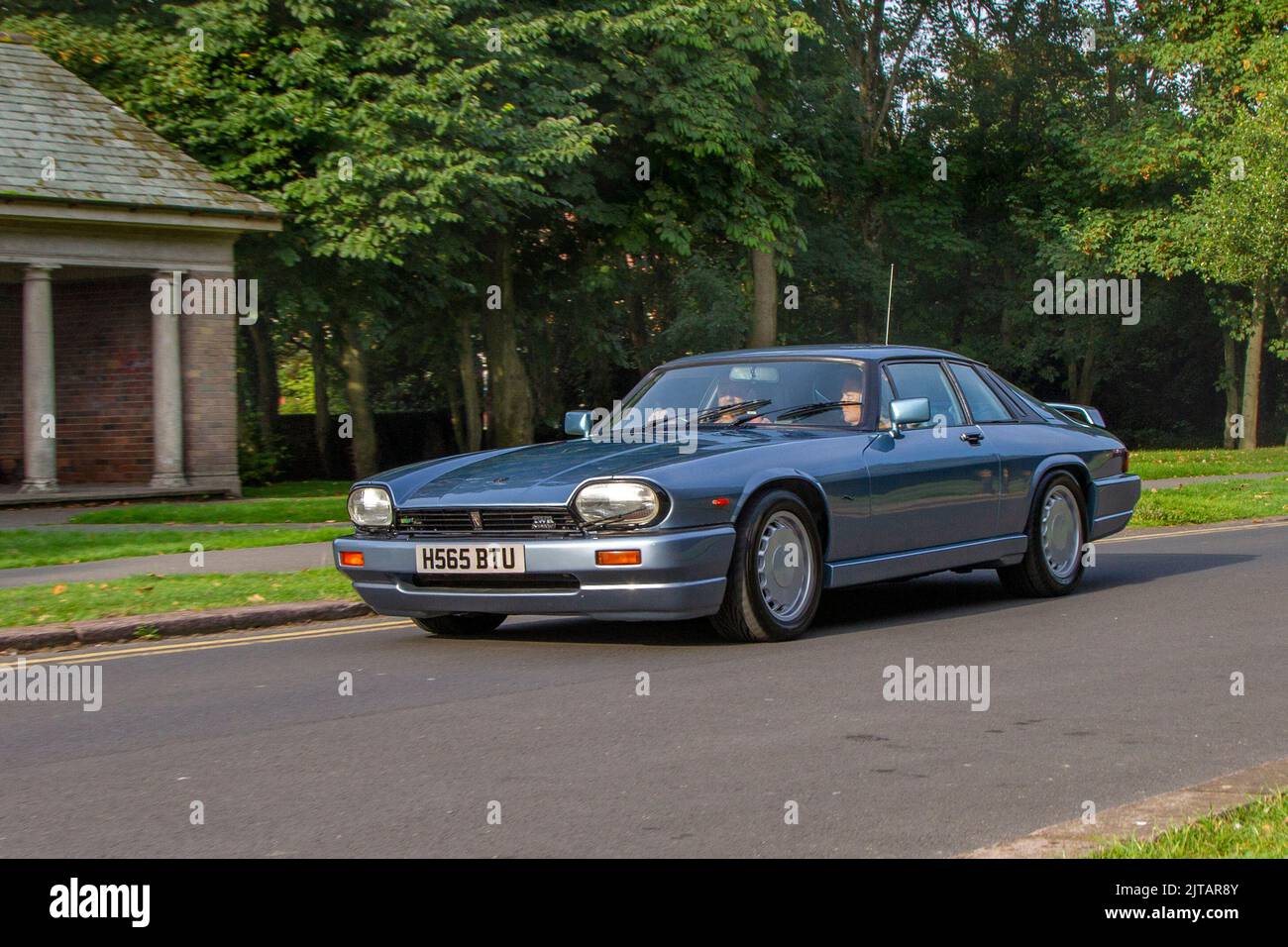 1990 90s nineties JAGUAR XJS SP XJR-S6L 5993cc 3 speed automatic; Cars arriving at the annual Stanley Park Classic Car Show in the Italian Gardens. Stanley Park classics yesteryear Motor Show Hosted By Blackpool Vintage Vehicle Preservation Group, UK. Stock Photo