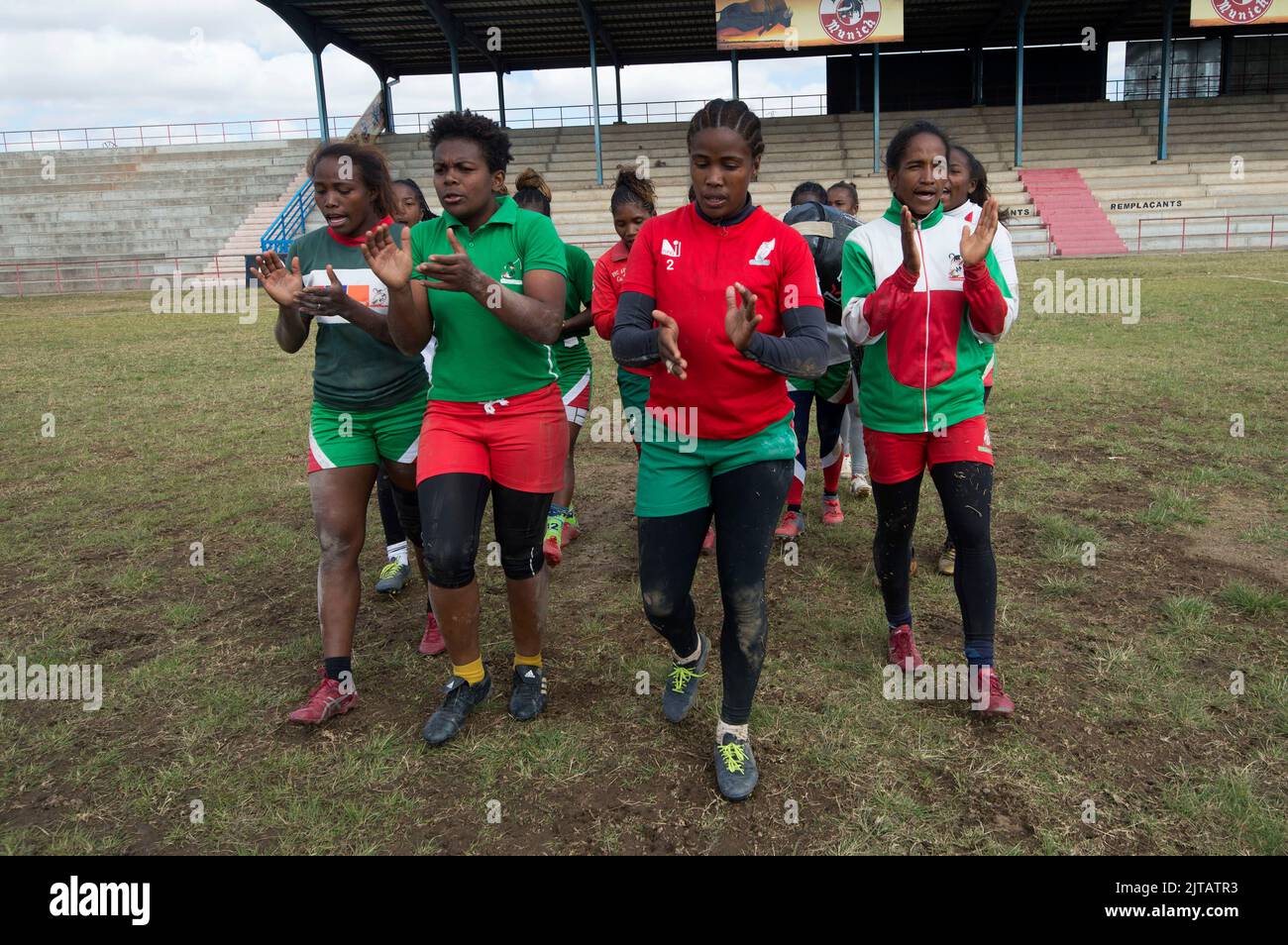 Female sports players hi-res stock photography and images - Alamy