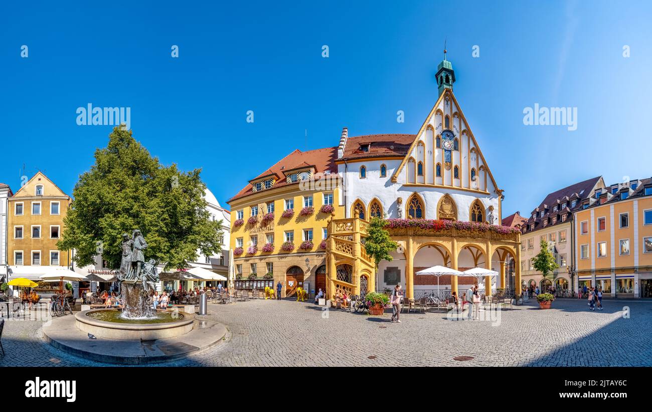 City hall and market, Amberg in der Oberpfalz, Bavaria, Germany Stock ...