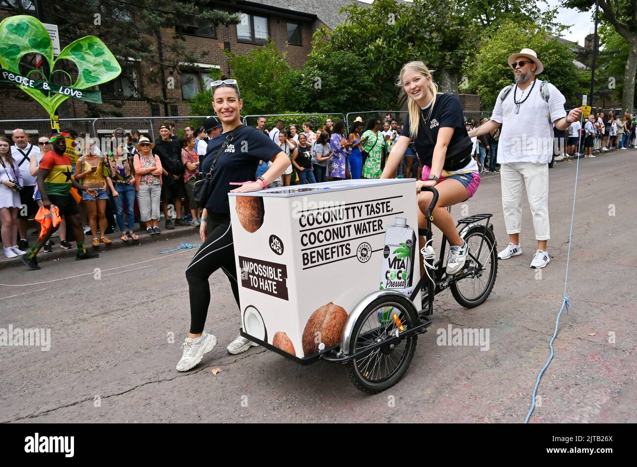 Metronomes steel orchestra hires stock photography and images Alamy