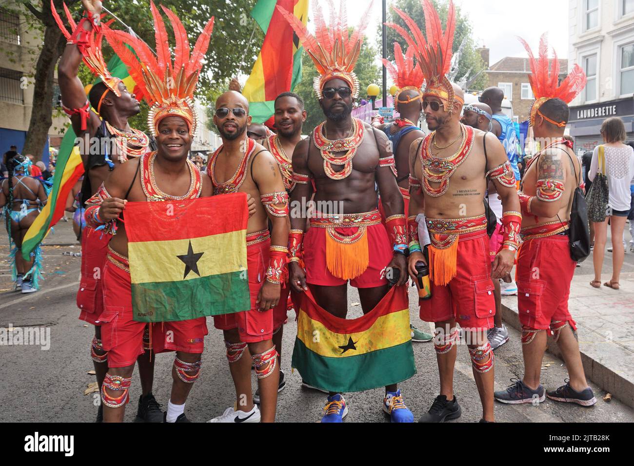 Notting Hill, London, UK. 29th Aug, 2022. Londoners and tourists alike enjoy the last day of Notting Hill Carnival. Participants dress in colourful costumes celebrating this year's event. Credit: Uwe Deffner/Alamy Live News Stock Photo