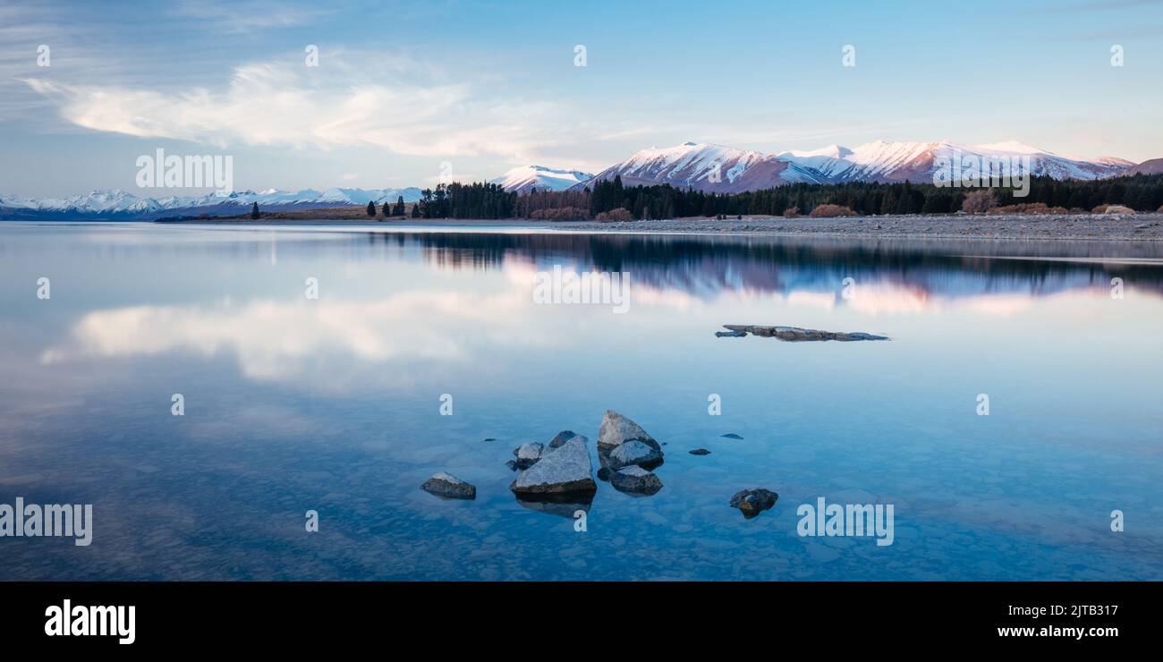 Lake Tekapo Sunset Stock Photo Alamy