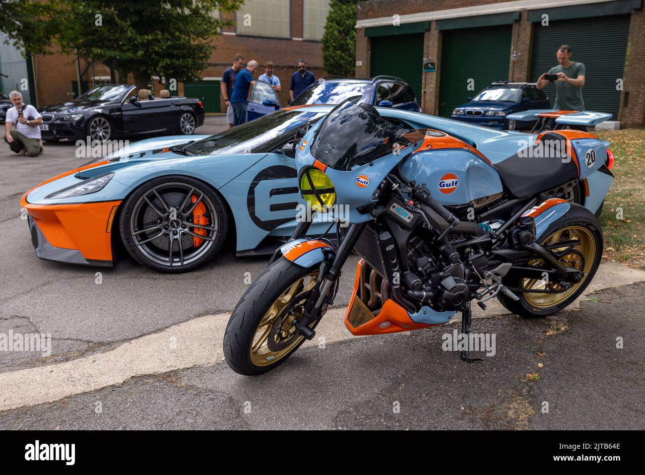 Ford GT MkIiI ‘NX21 HNR’ & Yamaha XSR900 Abarth ‘AU67 HBX’ both with the iconic Gulf livery at the Bicester Heritage Centre Stock Photo