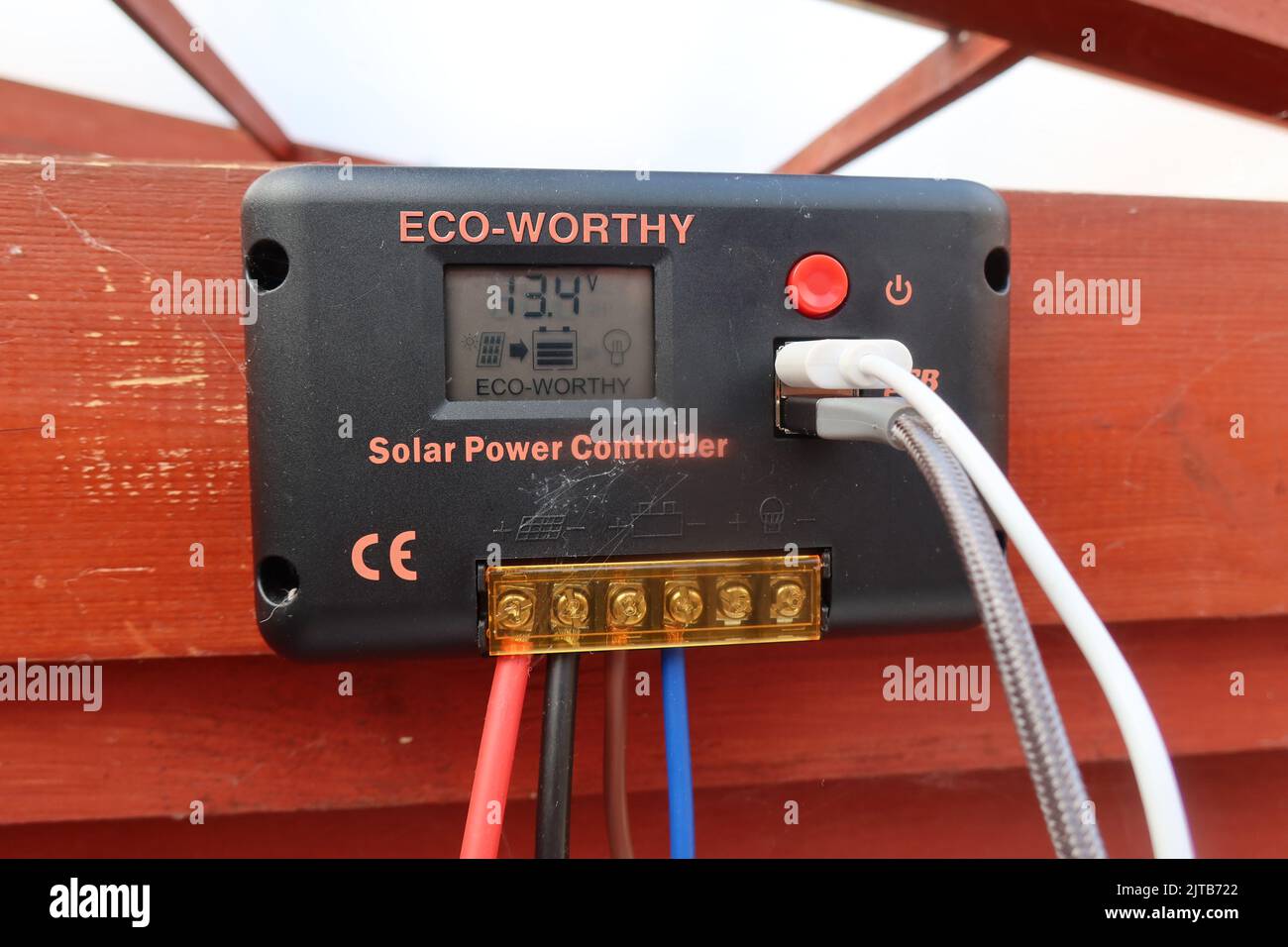 ECOWORTHY 30A 12V/24V Solar Charge Controller Intelligent Regulator
