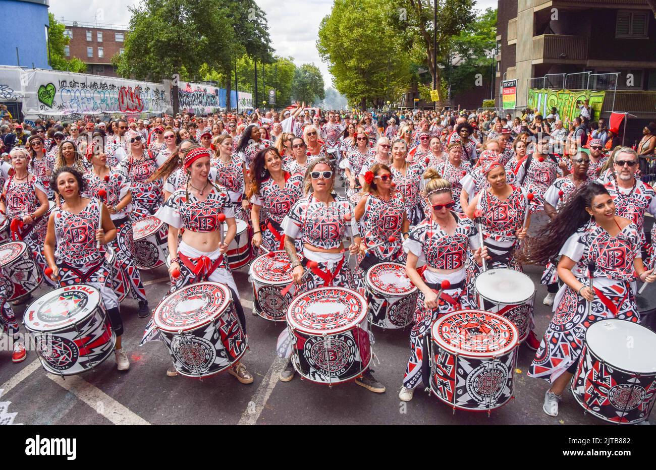 Samba player notting hill carnival hi-res stock photography and images ...