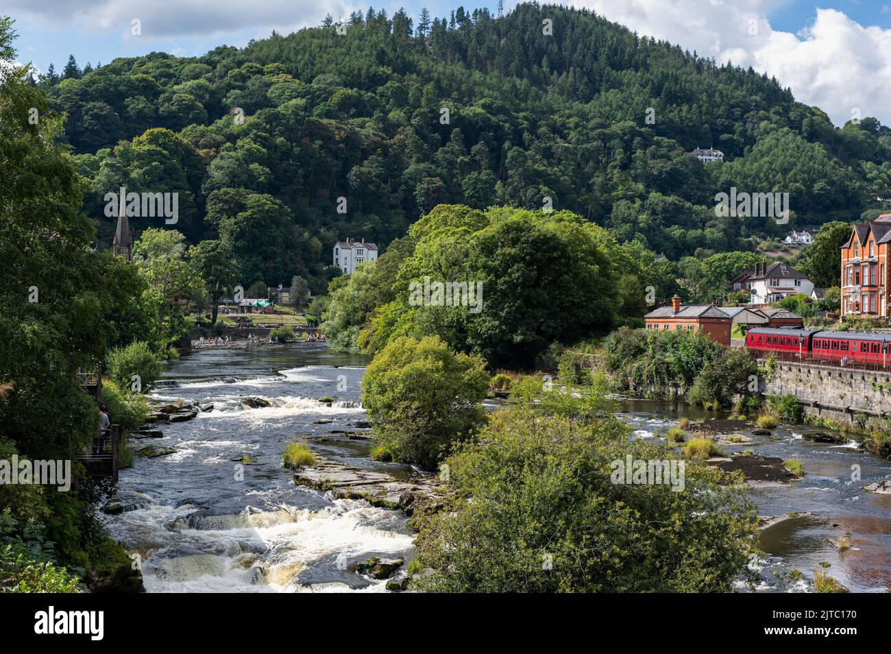 Llangollen old train station Stock Photo - Alamy