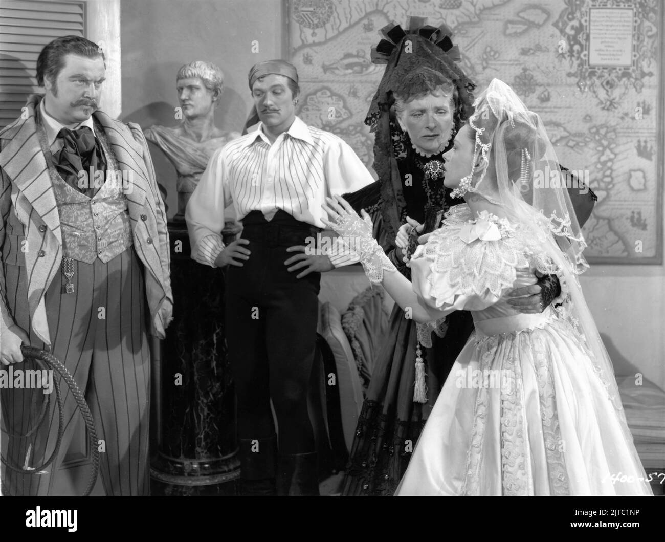 WALTER SLEZAK GENE KELLY GLADYS COOPER and JUDY GARLAND in THE PIRATE 1948 director VINCENTE MINNELLI play S.N. Behrman songs by Cole Porter costume design Tom Keogh producer Arthur Freed Metro Goldwyn Mayer Stock Photo
