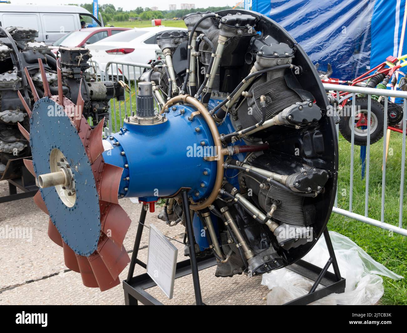 Old aircraft engine with wood propeller, vintage plane close up Stock ...