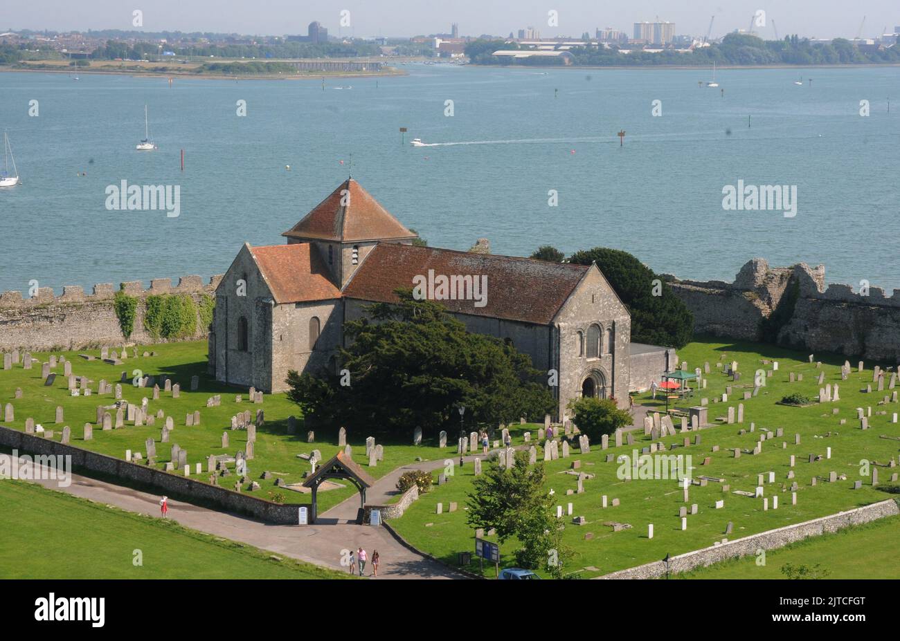 ST.MARY'S CHURCH PORTCHESTER BUILT IN 1120 INSIDE THE NORMAN CASTLE