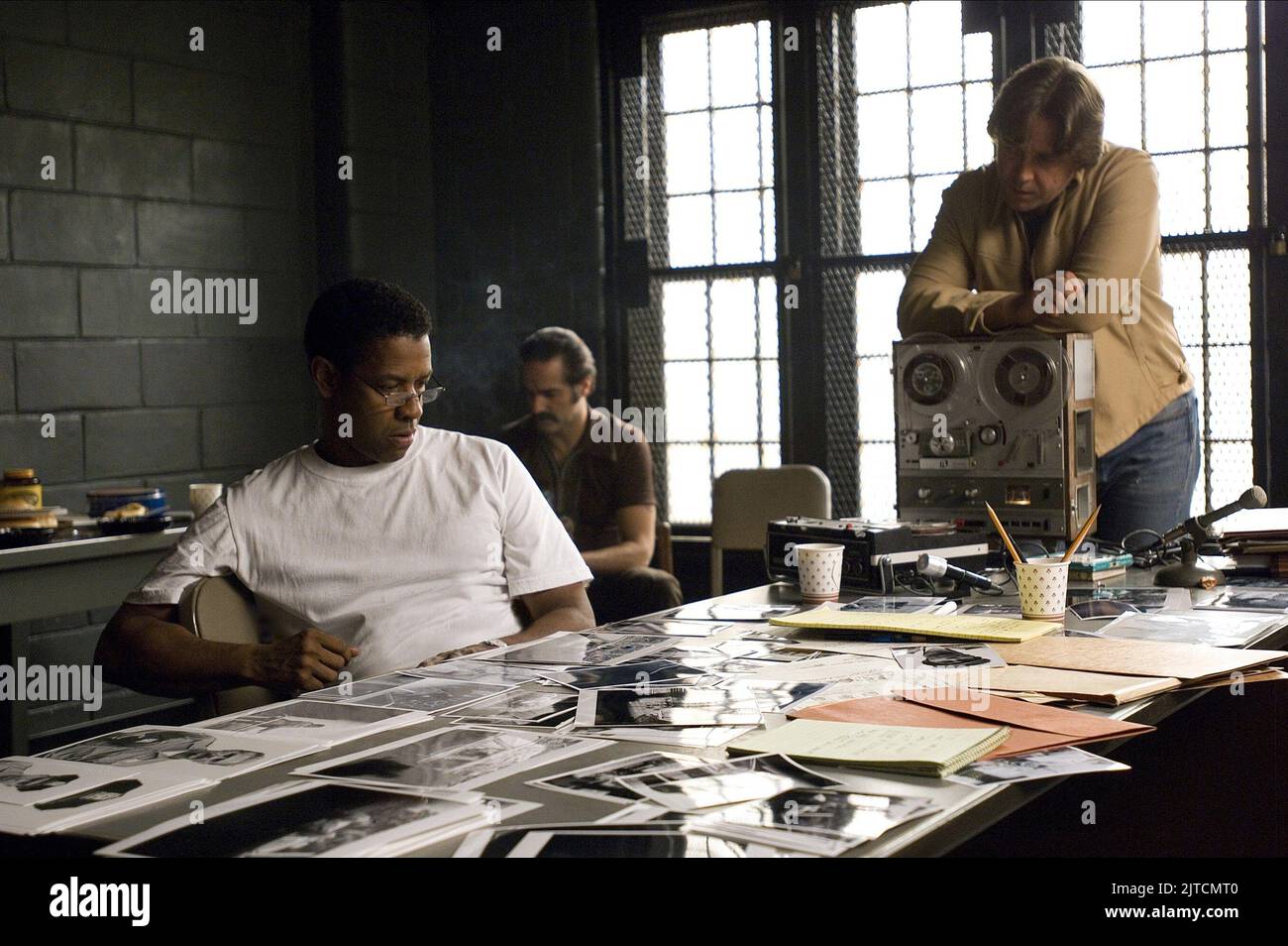 DENZEL WASHINGTON, RUSSELL CROWE, AMERICAN GANGSTER, 2007 Stock Photo