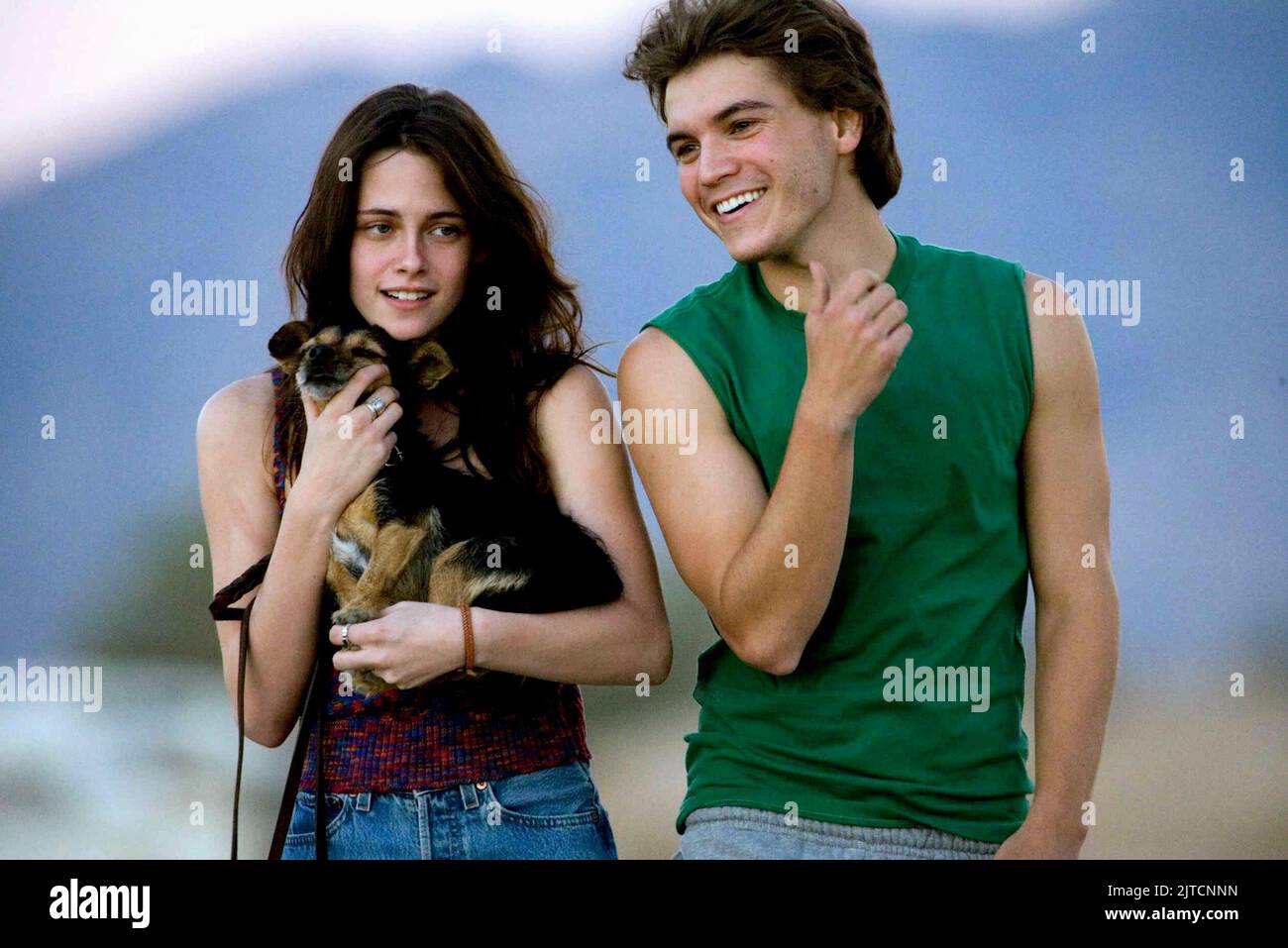 KRISTEN STEWART, EMILE HIRSCH, INTO THE WILD, 2007 Stock Photo