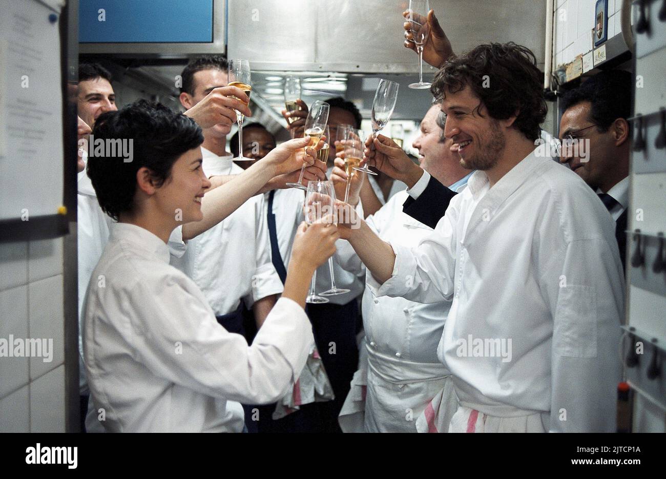 AUDREY TAUTOU, GUILLAUME HUNTING AND GATHERING, 2007 Stock Photo Alamy AUDREY TAUTOU, GUILLAUME HUNTING AND GATHERING, 2007 Stock Photo Alamy