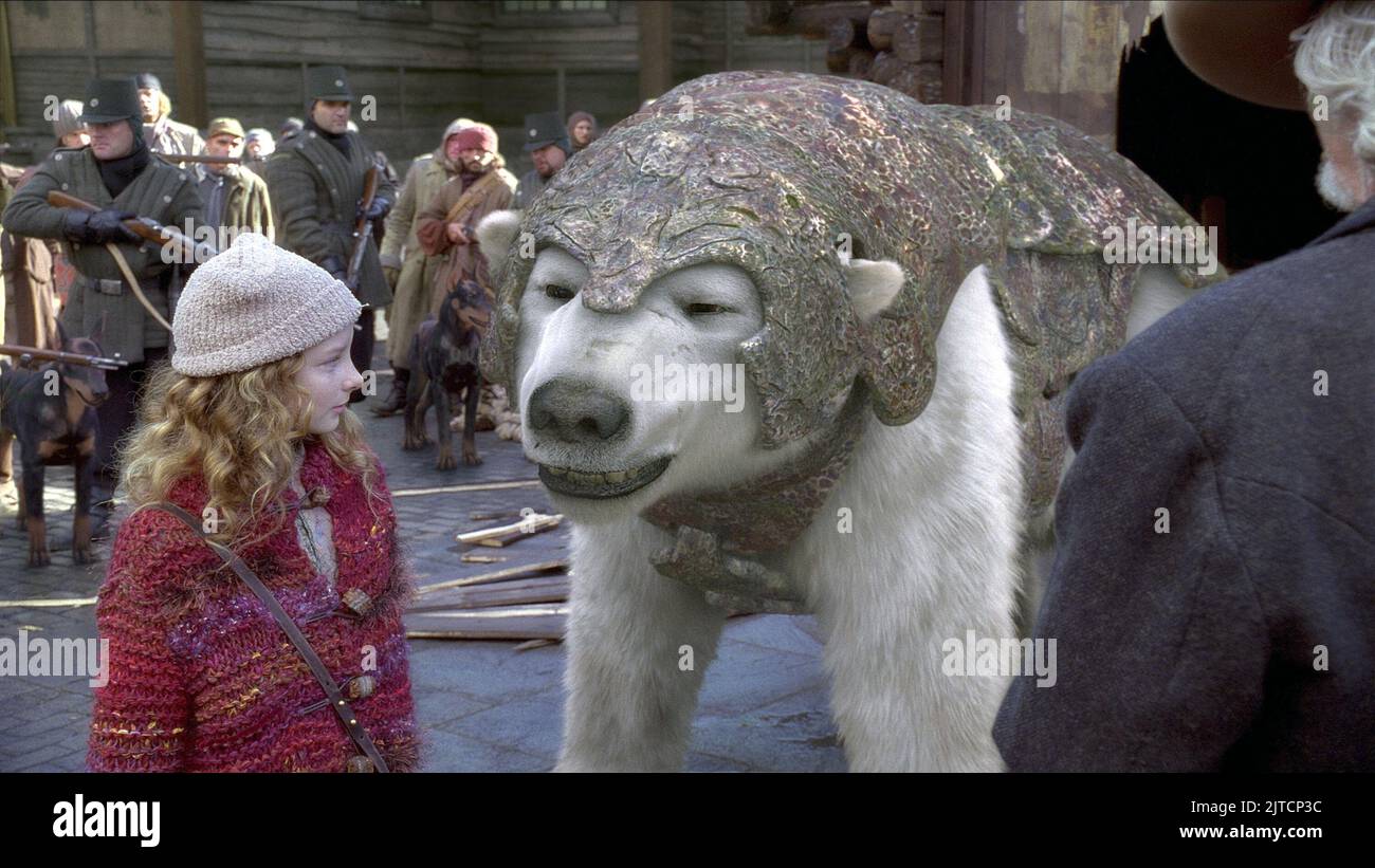 DAKOTA BLUE RICHARDS, IOREK BYRNISON, THE GOLDEN COMPASS, 2007 Stock Photo Alamy