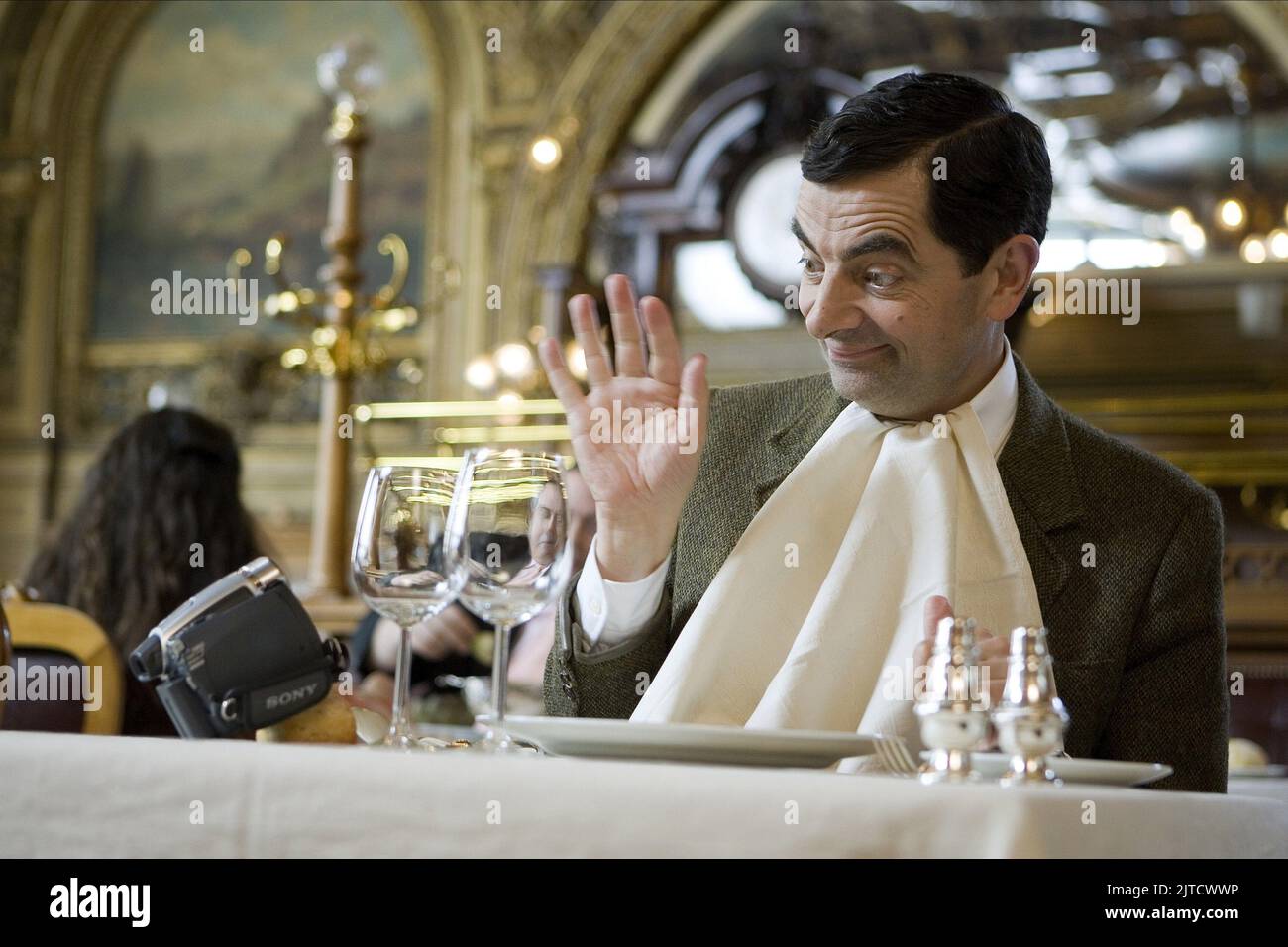 Rowan Atkinson Mr Beans Holiday 2007 Stock Photo Alamy