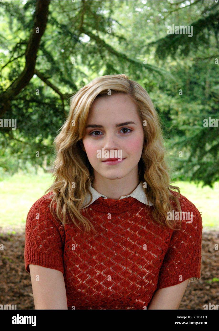 Shoes emma watson hi-res stock photography and images - Alamy