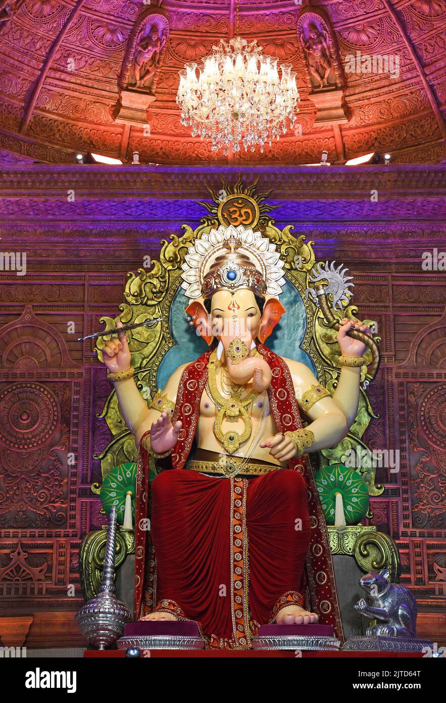 Mumbai, India. 29th Aug, 2022. An idol of elephant-headed Hindu god ...