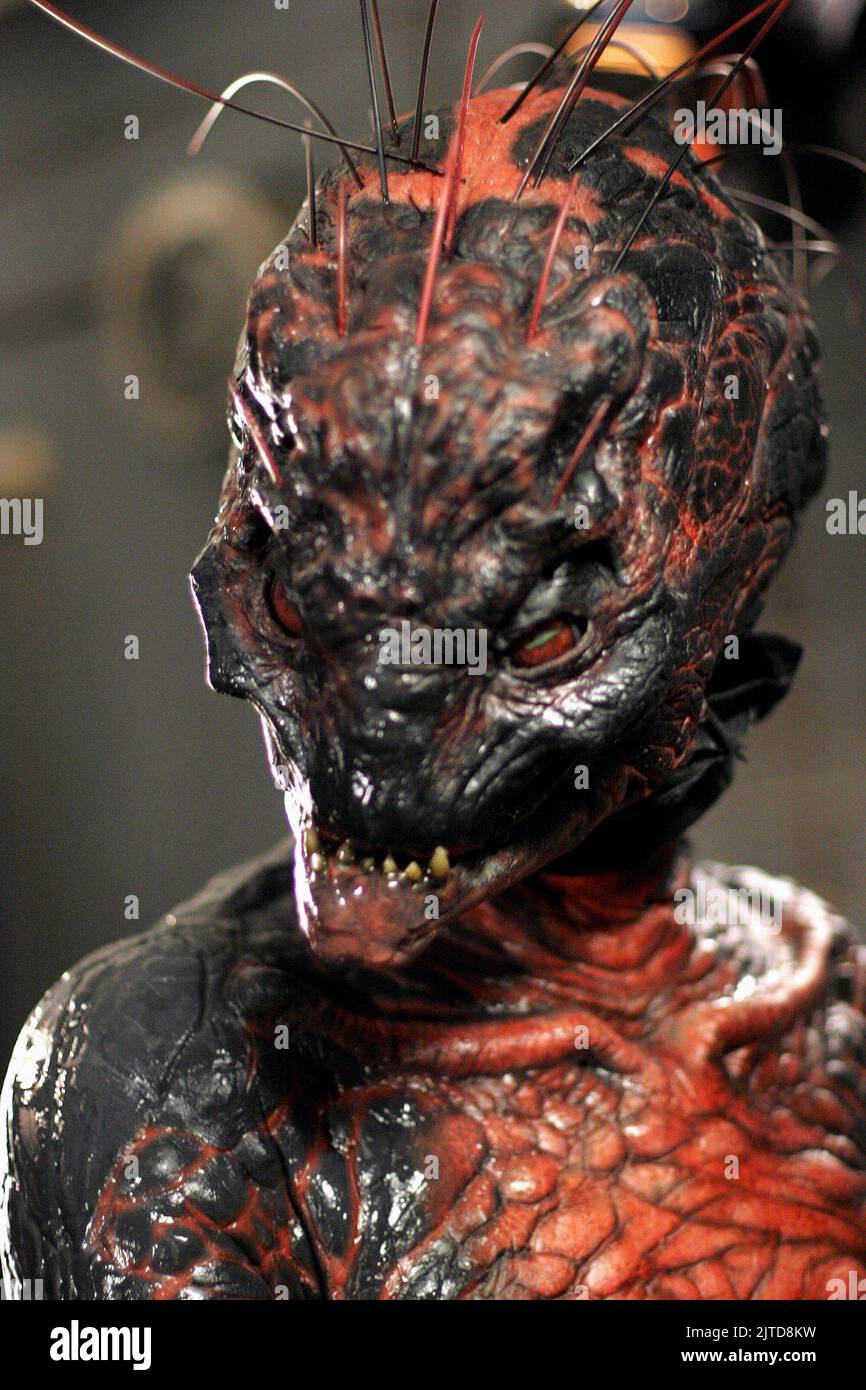 ALIEN SCENE, DECOYS 2 ALIEN SEDUCTION, 2007 Stock Photo Alamy