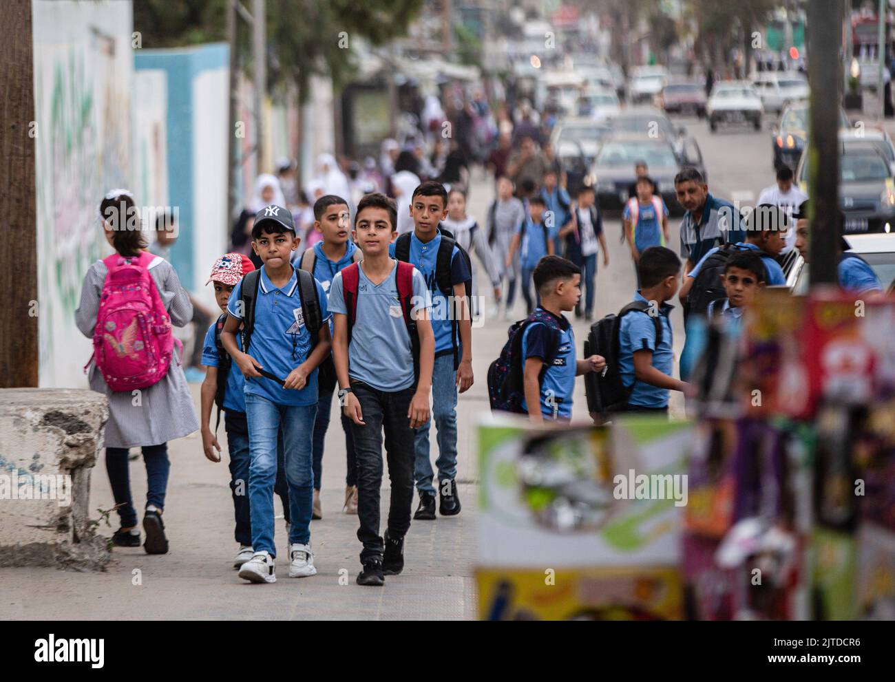 Gaza, Palestine. 29th Aug, 2022. School students walk to their schools