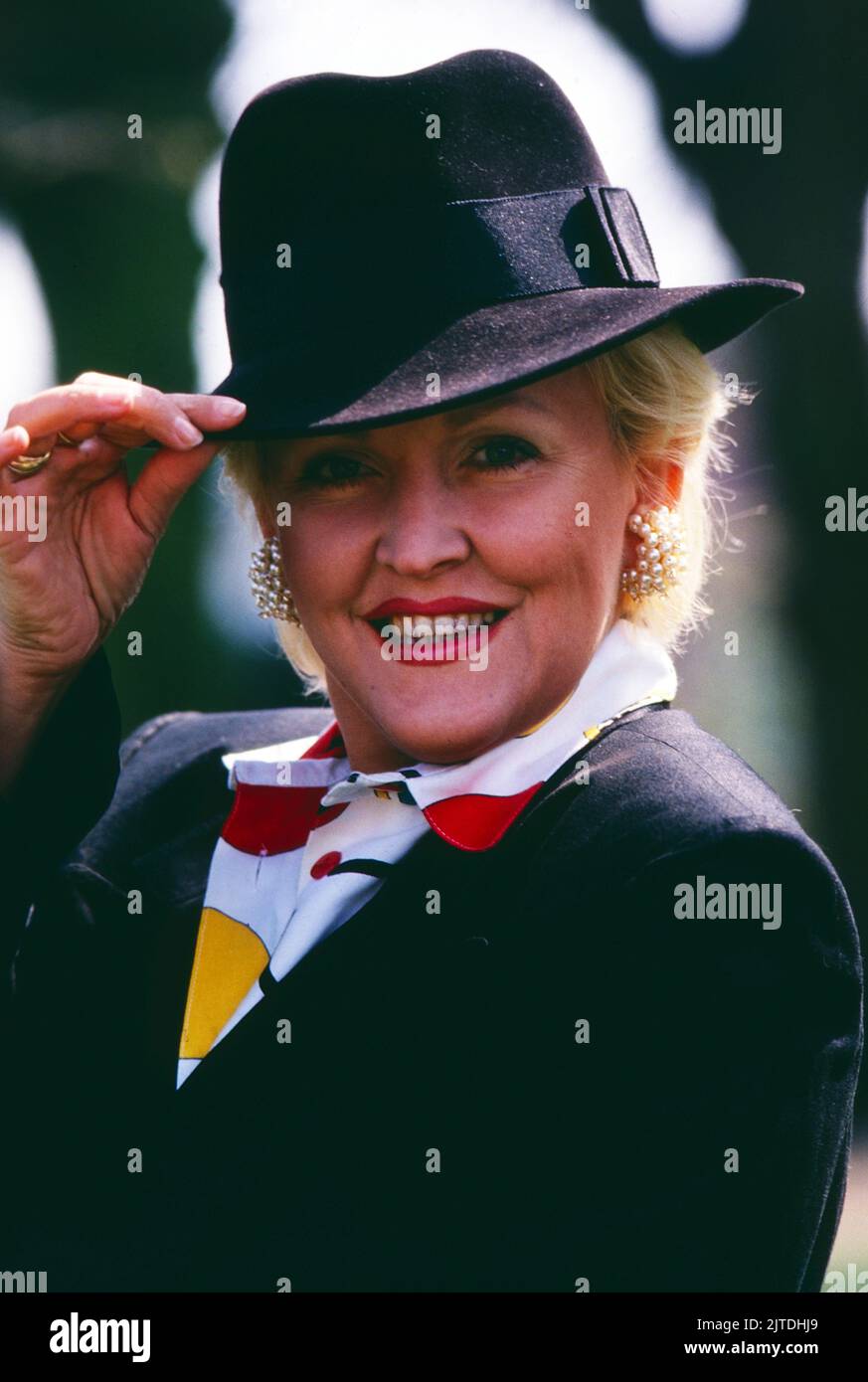 Angelika Milster, deutsche Sängerin, Schauspielerin und ...