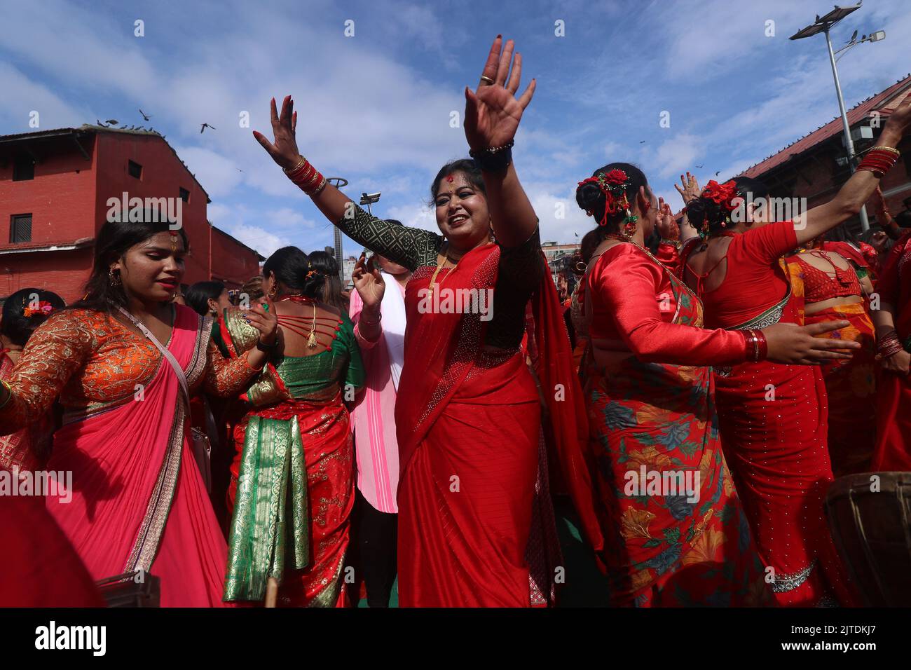 Kathmandu, NE, Nepal. 30th Aug, 2022. Nepali women dance to celebrate the Teej festival in the premises of the Pashupatinath temple in Kathmandu, Nepal on August 30, 2022. (Credit Image: © Aryan Dhimal/ZUMA Press Wire) Stock Photo