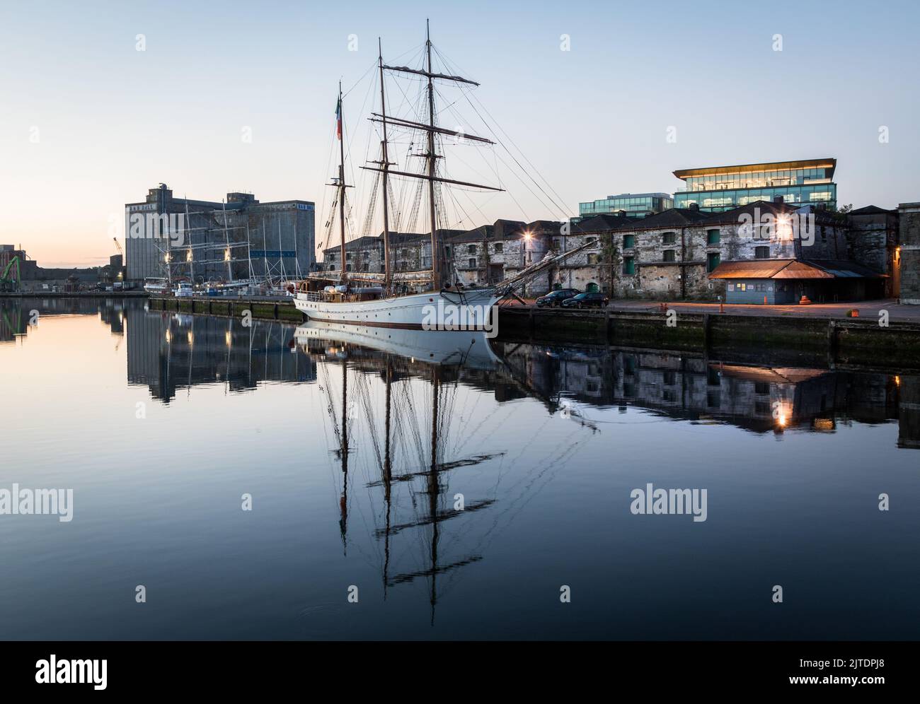 Grace o'malley hires stock photography and images Alamy