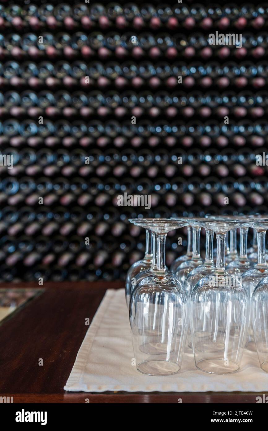 Wine rack empty wine bottles hi res stock photography and images Alamy