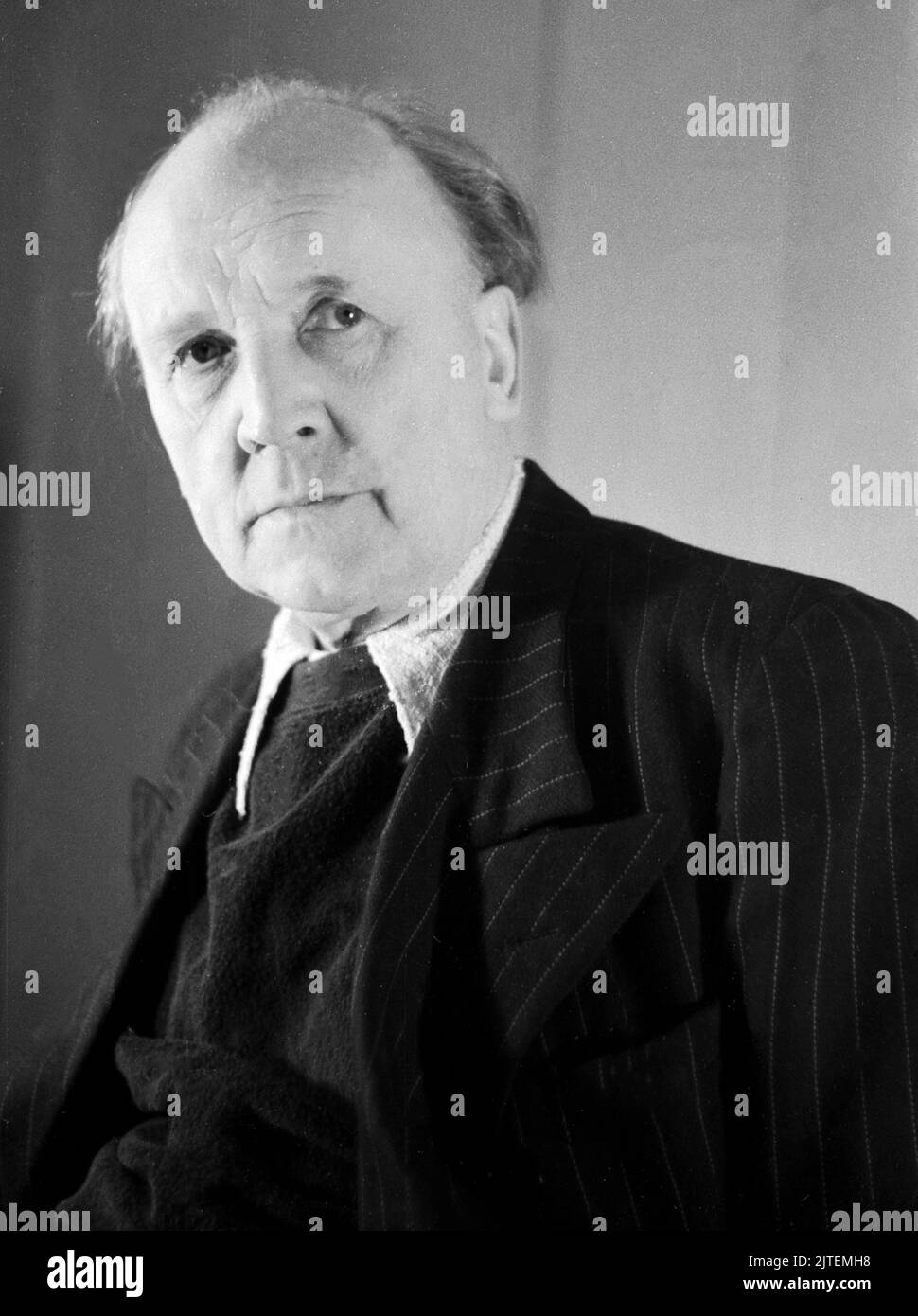 Alfred Braun, Pionier des deutschen Rundfunks, als Sprecher im Berliner