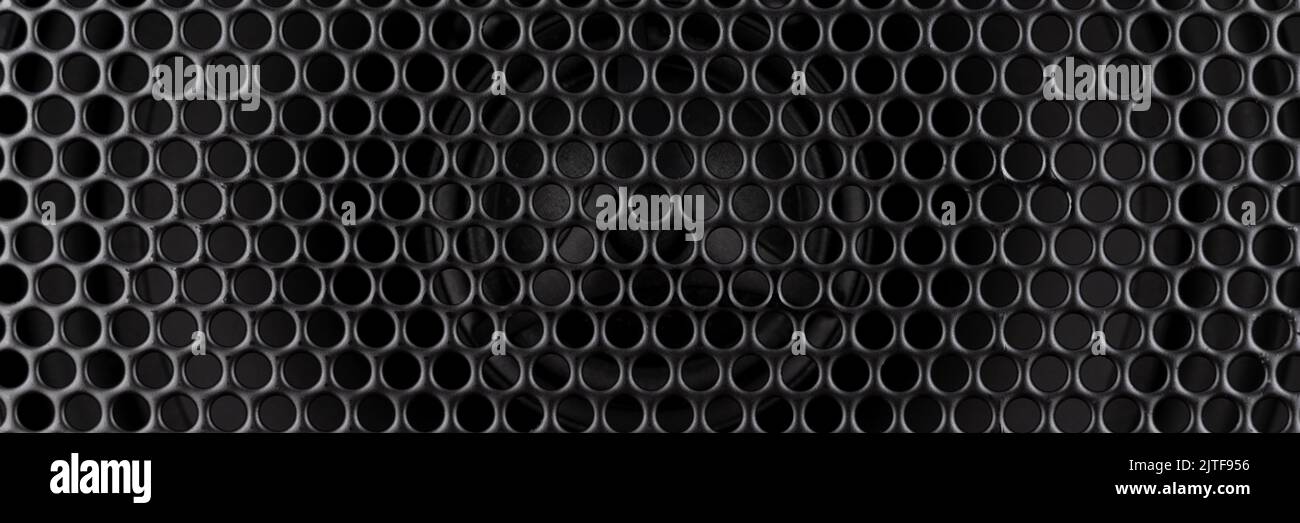 Stylish car audio acoustic round speaker with waffle grill protector