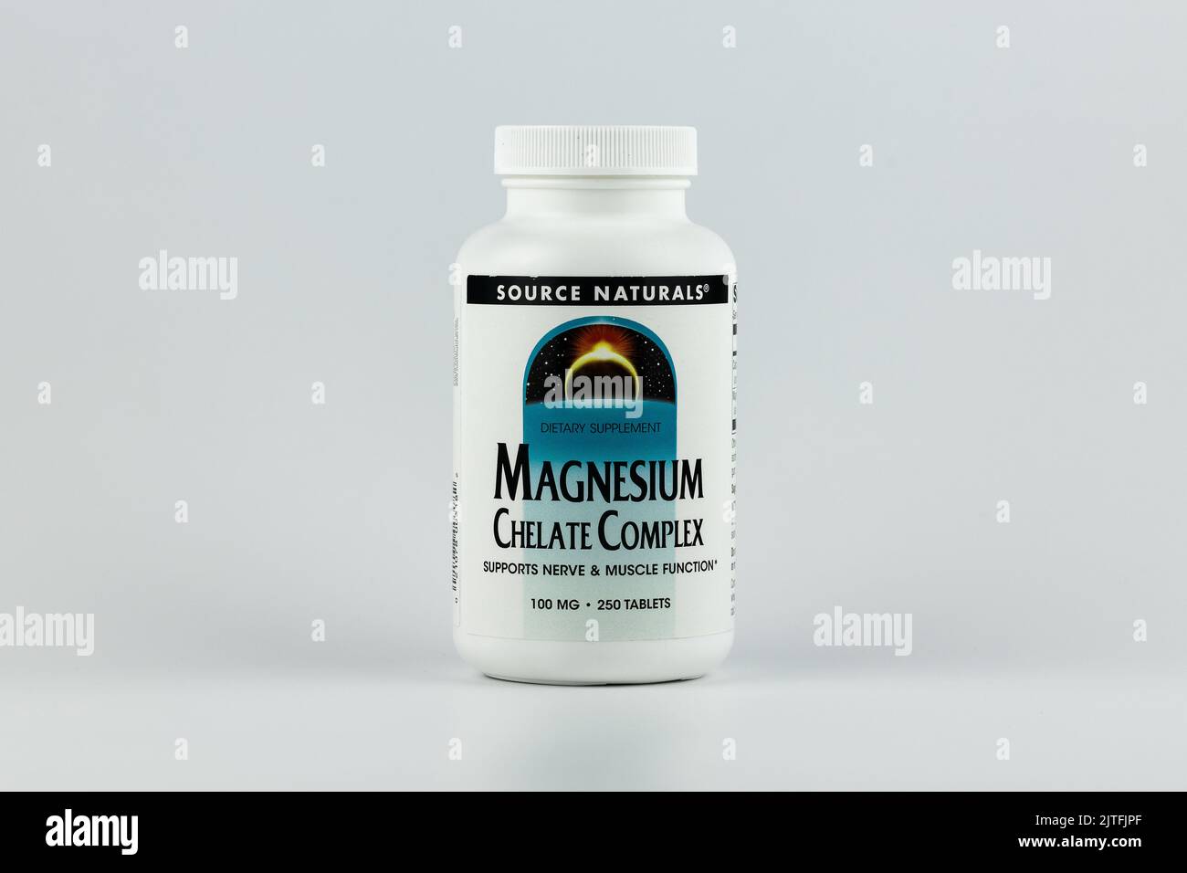 magnesium chelate complex editorial. dietary supplement in the jar