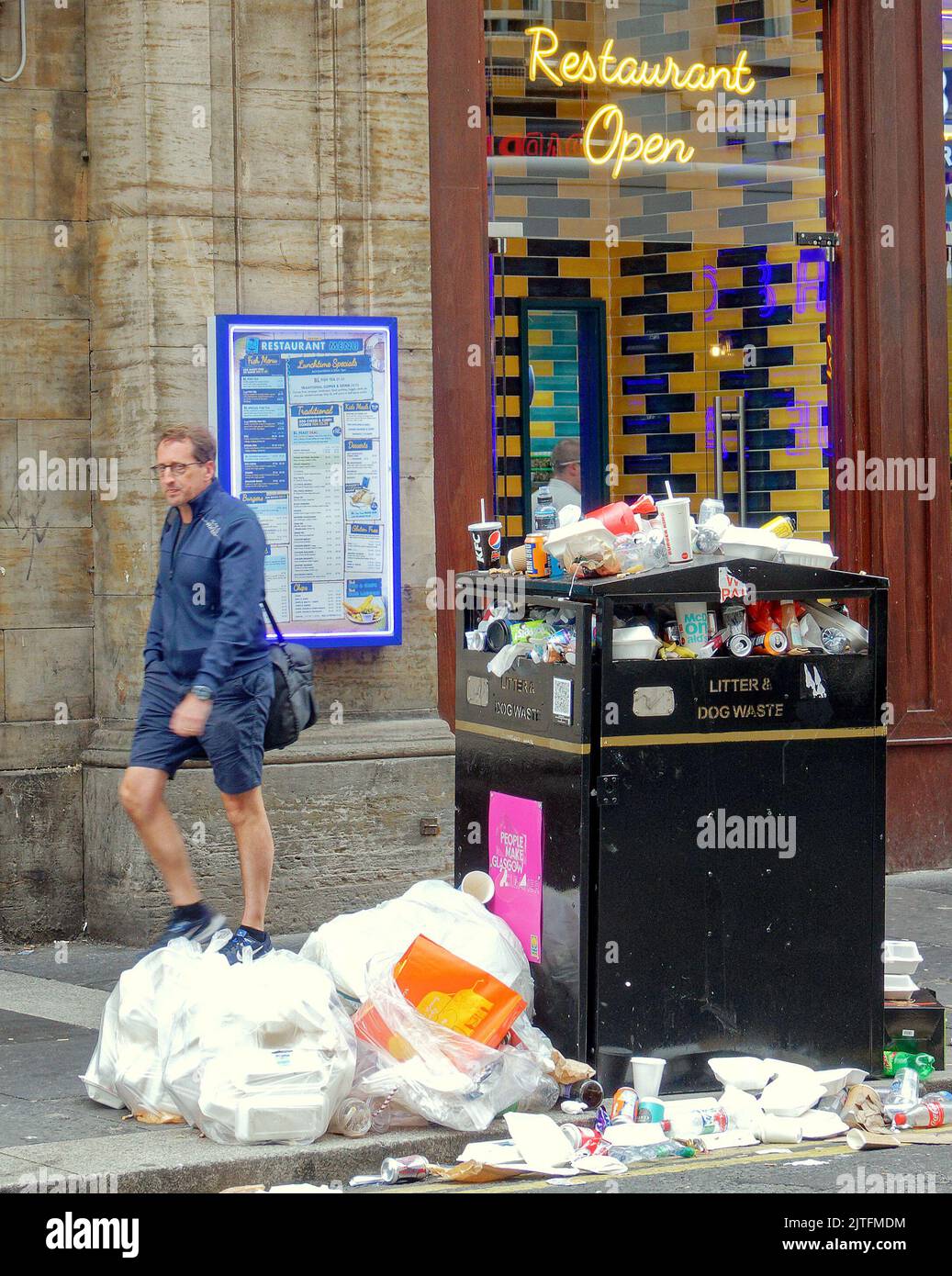 Glasgow bin strike hires stock photography and images Alamy