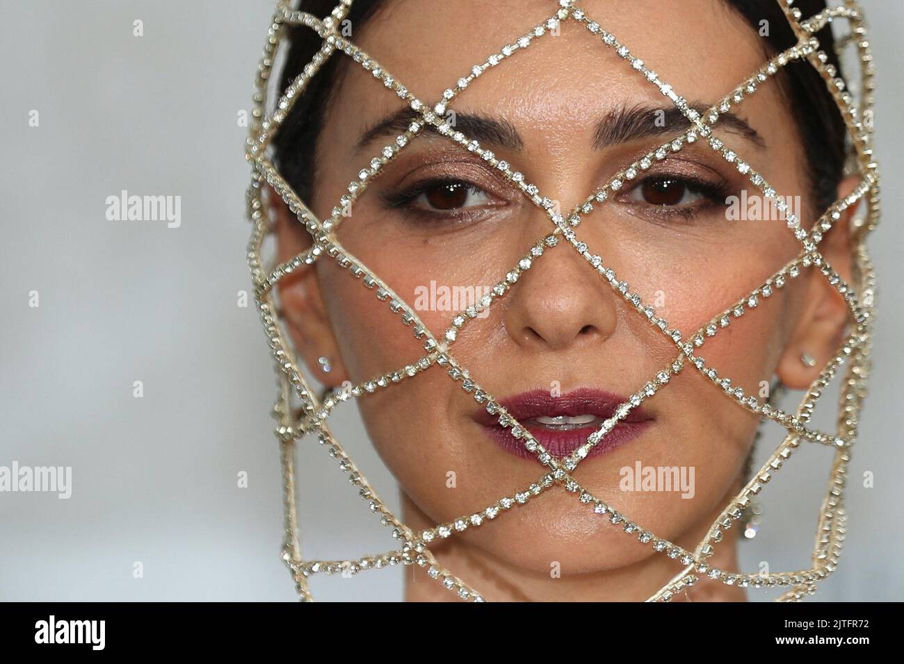 Nazanin boniadi rings of power hi-res stock photography and images - Alamy