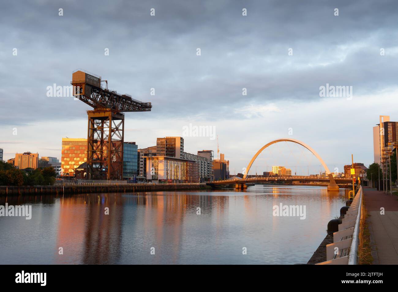 Glasgow, Scotland, UK, August 21st 2022, Clydeport Crane at Finnieston next to the Clyde Arc bridge in Glasgow Stock Photo