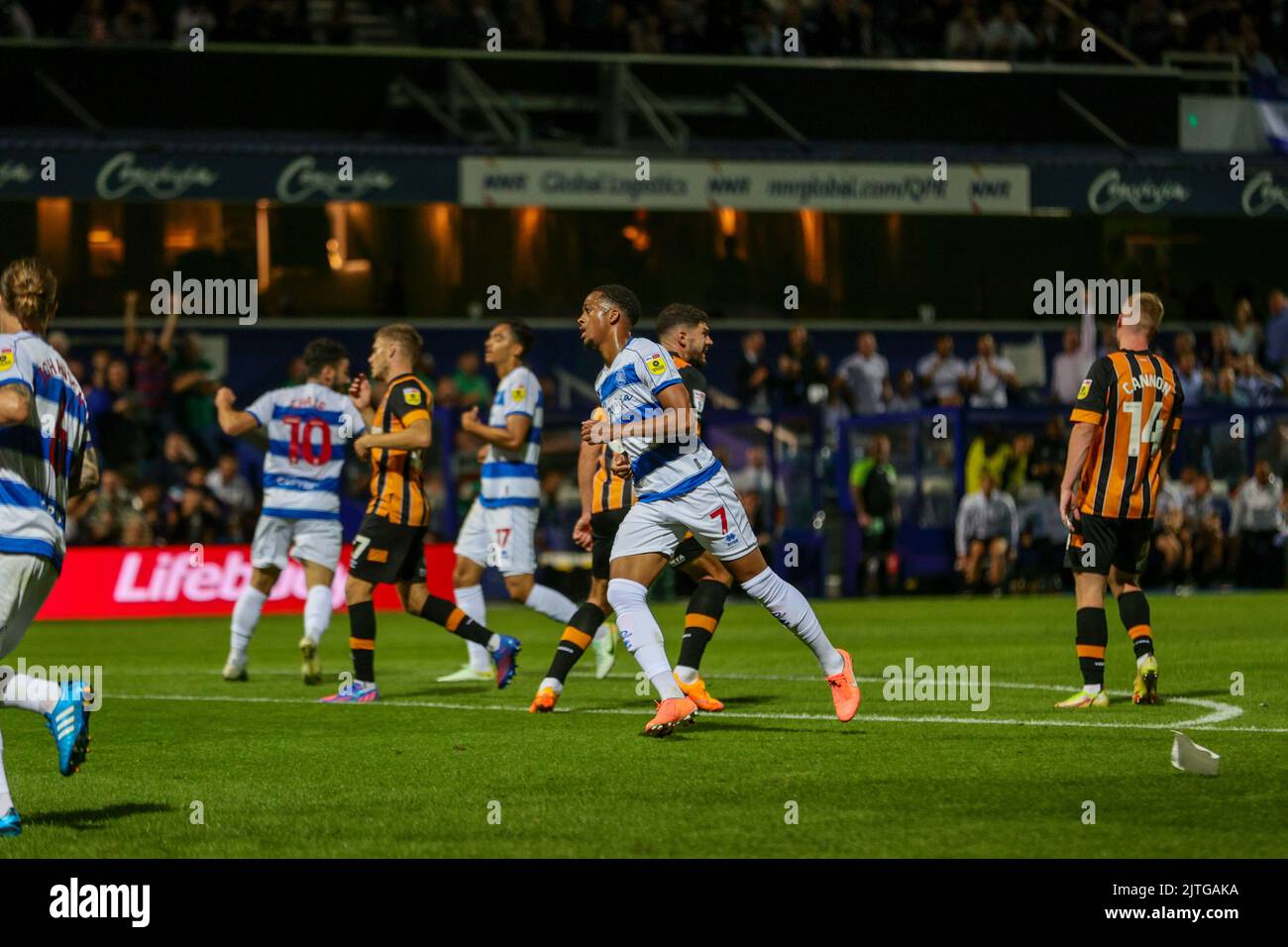 Qprs chris willock scores hires stock photography and images Alamy
