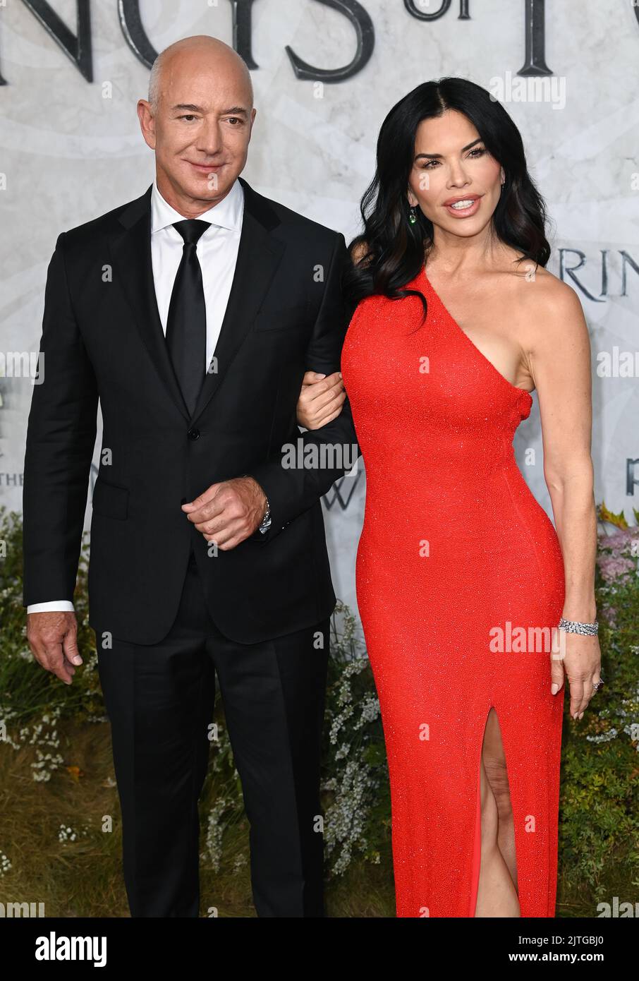 August 30th, 2022. London, UK. Jeff Bezos and Lauren Sanchez arriving