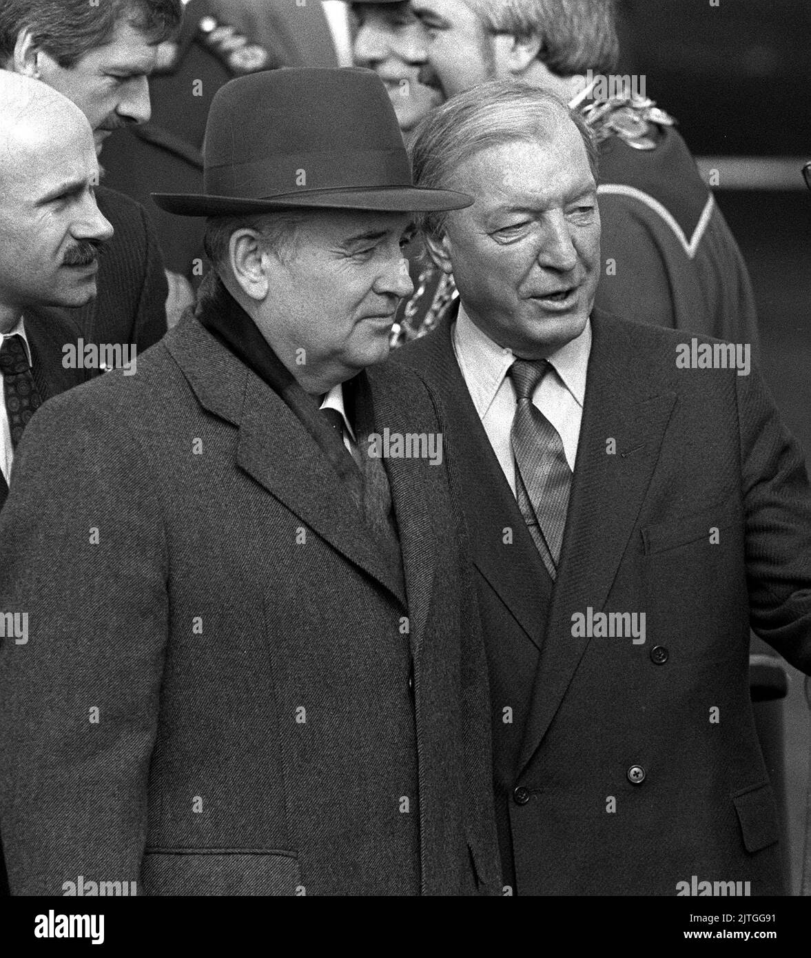 File photo dated 2/4/1989 of Soviet President Mikhail Gorbachev (left) and Irish Prime Minister Charles Haughey at Shannon Airport. Gorbachev, who as the last leader of the Soviet Union waged a losing battle to salvage a crumbling empire but produced extraordinary reforms that led to the end of the Cold War, has died at 91, according to Russian media. Issue date: Tuesday August 30, 2022. Stock Photo