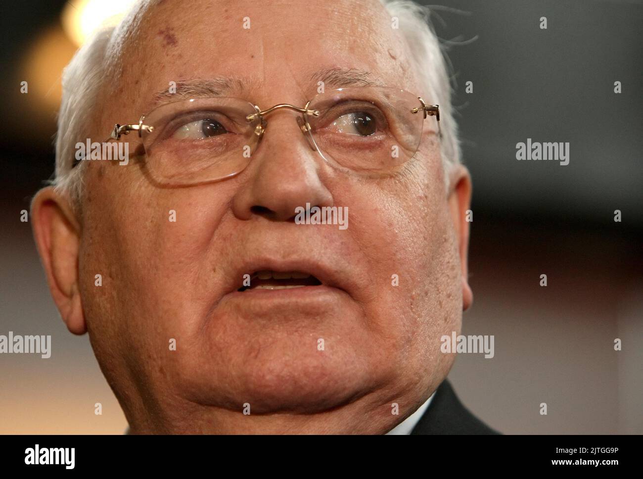 File photo dated 30/03/11 of Mikhail Gorbachev. Gorbachev, who as the last leader of the Soviet Union waged a losing battle to salvage a crumbling empire but produced extraordinary reforms that led to the end of the Cold War, has died at 91, according to Russian media. Issue date: Tuesday August 30, 2022. Stock Photo