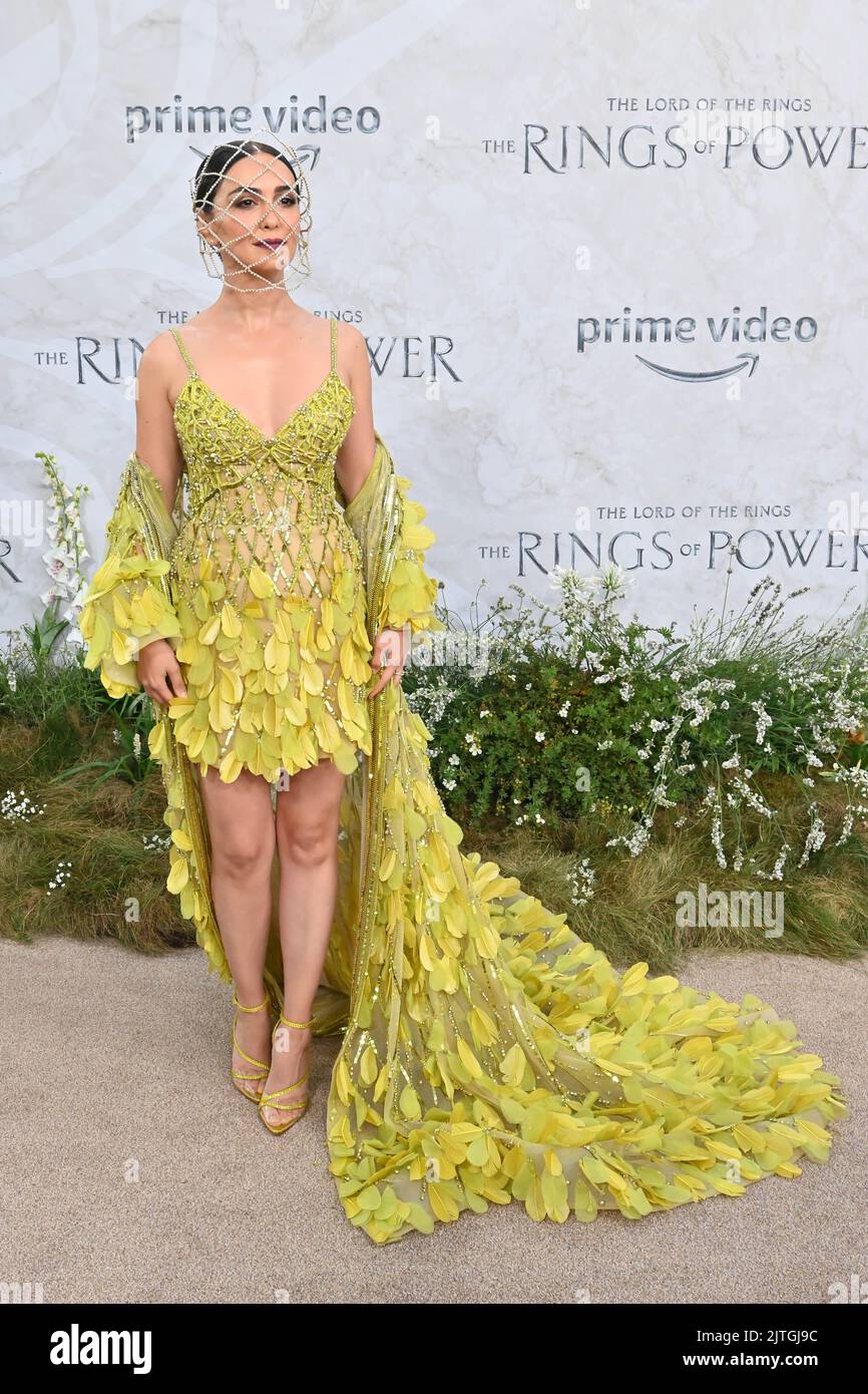 Nazanin boniadi rings of power hi-res stock photography and images - Alamy