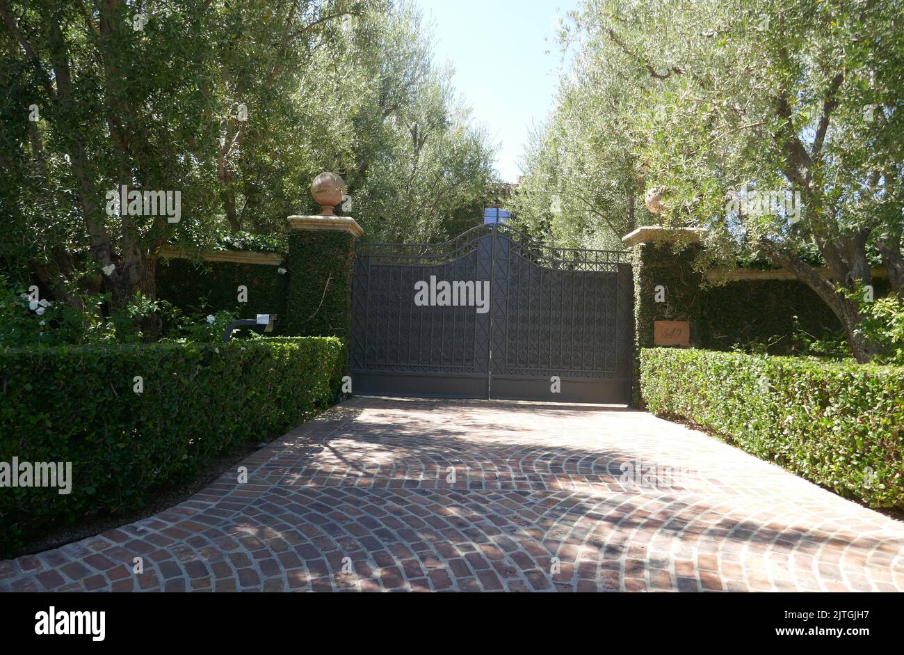 Los Angeles, California, USA 27th August 2022 Actors Charles Emery