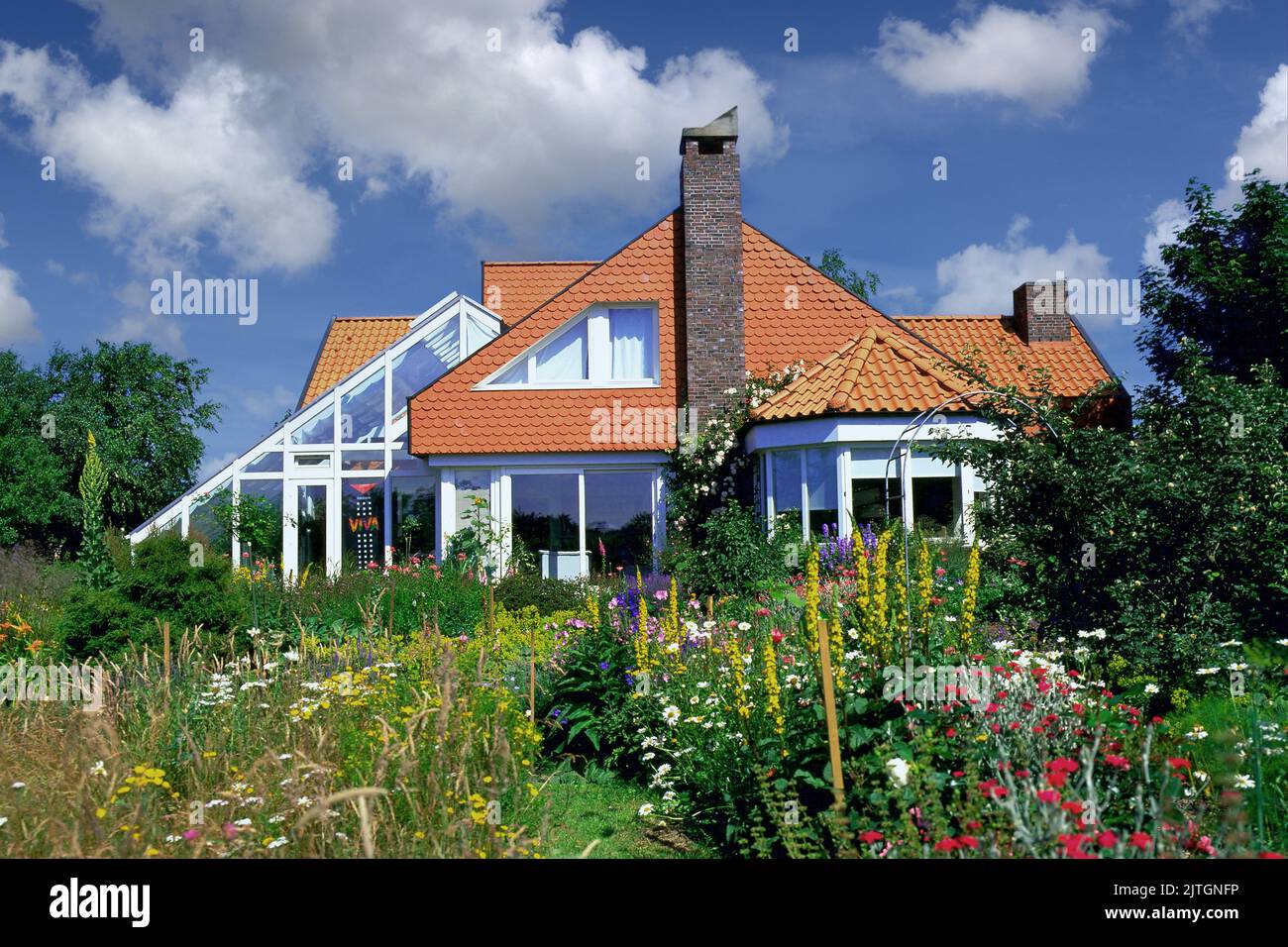 Modern one-family home with winter garden, Germany, Lower Saxony Stock Photo