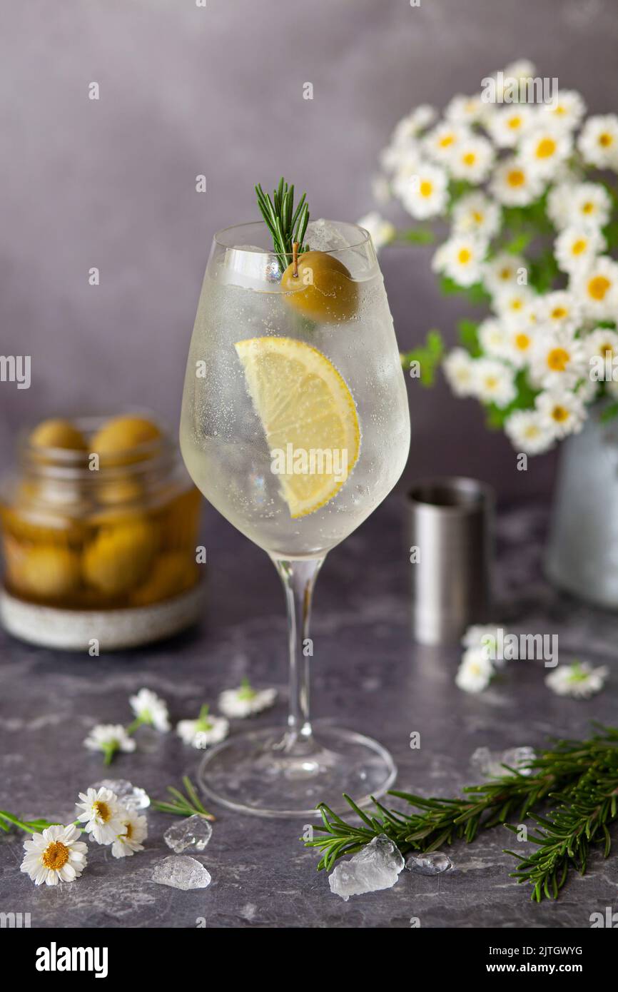 Spritz bianco hires stock photography and images Alamy