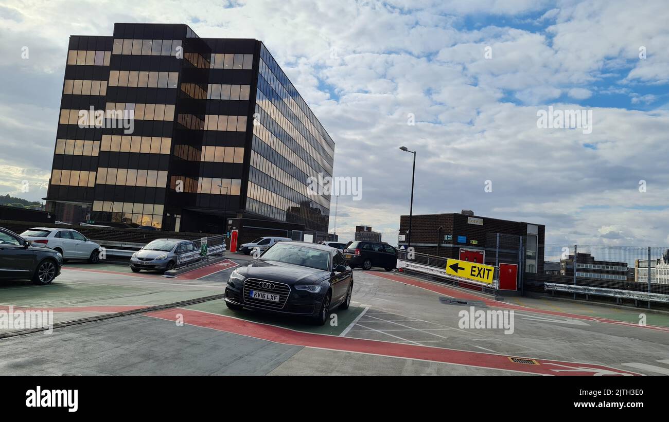 Luton city centre aerial hires stock photography and images Alamy