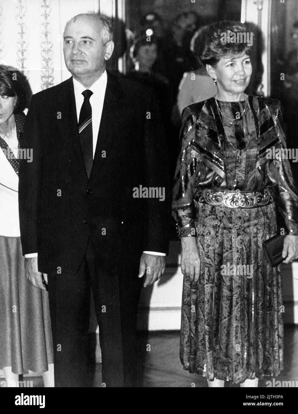 October 2, 1985, Paris, France: MIKHAIL GORBACHEV with his wife RAISA GORBACHOVA during a visit official visit to meet with French President Mitterrand. Gorbachev was a Soviet statesman who served as General Secretary of the Communist Party of the Soviet Union. (Credit Image: © Keystone Press Agency/ZUMA Press Wire) Stock Photo