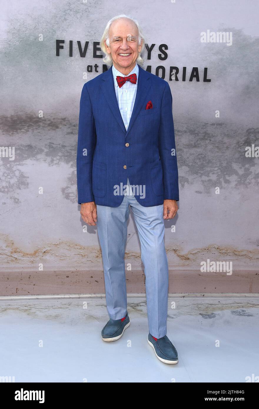 Robert Pine arriving to the Apple TV+ Limited Series 'Five Days at Memorial' premiere held at the Directors Guild Theatre in Los Angeles, CA on August 8, 2022. © OConnor / AFF-USA.com Stock Photo