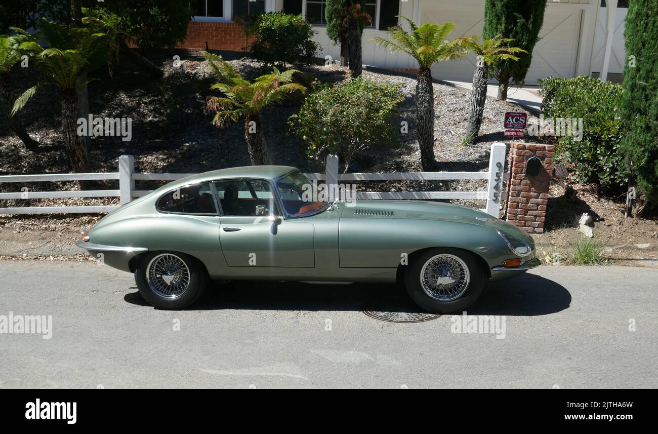Los Angeles, California, USA 27th August 2022 A vintage classic Jaguar