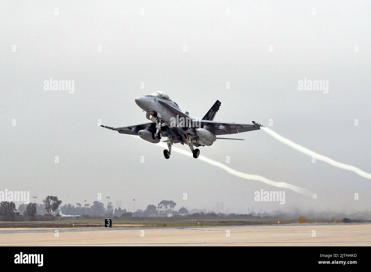 220823-N-AS200-8209 POINT MUGU, Calif. (Aug 23, 2022) – An EA-18G Growler assigned to the 'Dust Devils' of Air Test and Evaluation Squadron (VX) 31 launches from Naval Base Ventura County (NBVC) Point Mugu. VX-31 is based at Naval Air Weapons Station China Lake, Calif. and charged with conducting safe, effective, and efficient flight testing and evaluation of aircraft and weapon systems in direct support of the United States Naval Aviation Fleet. NBVC is the home of the Pacific Seabees, West Coast E-2C Hawkeyes, 3 warfare centers and 80 tenants. (U.S. Navy photo by Ensign Drew Verbis/Released) Stock Photo