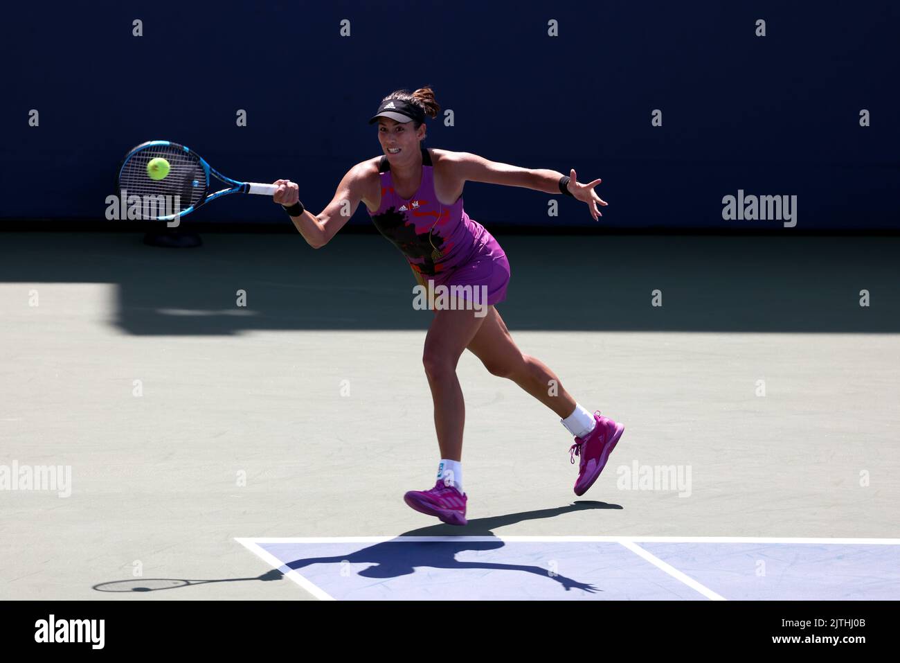 Flushing Meadows, New York, USA. 30th Aug, 2022. Garbine Muguruza of Spain during her first round victory over Clara Tauson of Denmark at the US Open yesterday. Credit: Adam Stoltman/Alamy Live News Stock Photo