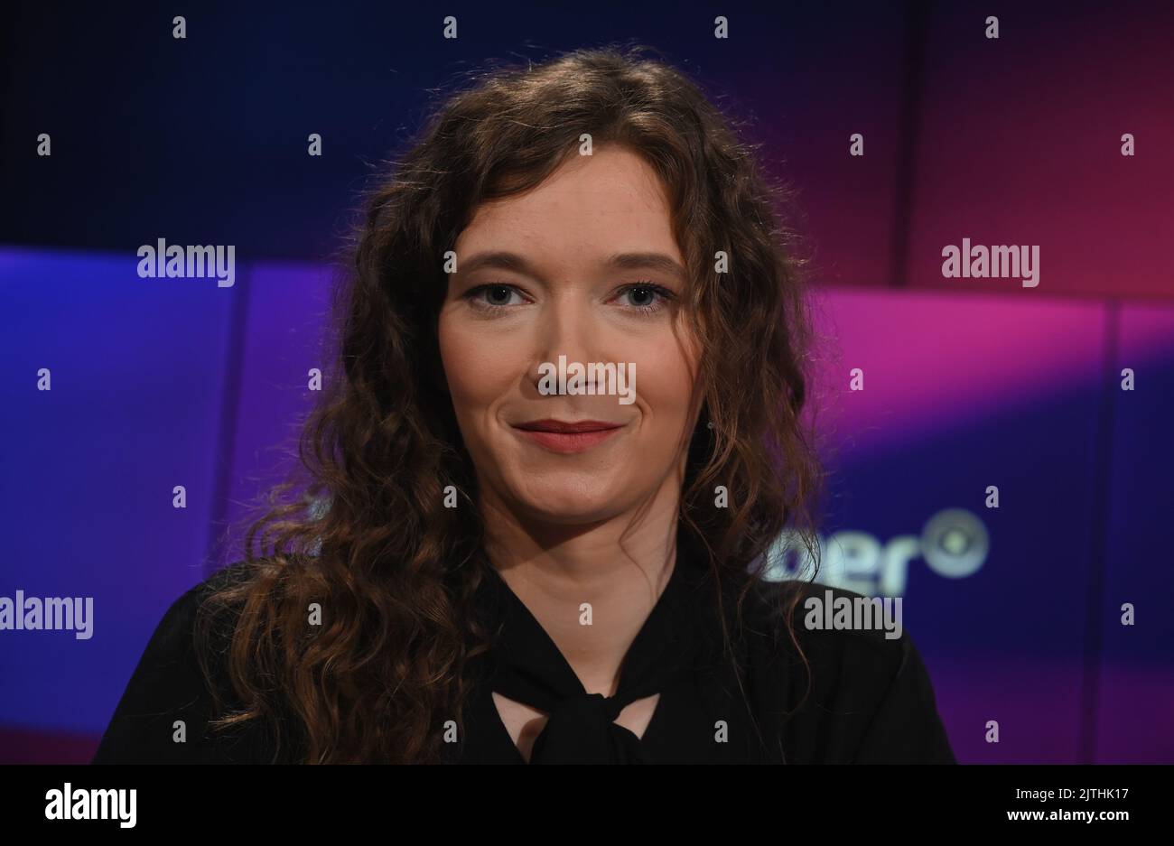 Cologne, Germany. 30th Aug, 2022. The Time journalist Anna Mayr as a guest on the ARD talk show 'Maischberger Credit: Horst Galuschka/dpa/Horst Galuschka dpa/Alamy Live News Stock Photo