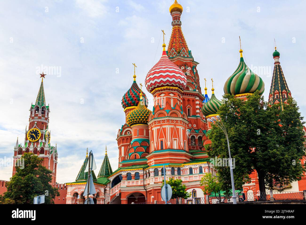 St. Basil's Cathedral and Spasskaya tower of Kremlin on Red Square in ...