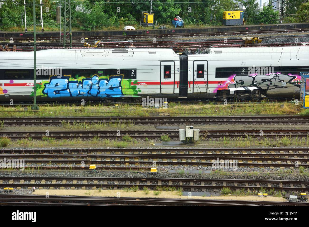An ICE train of the Deutsche Bahn (DB) at the station in Nuremberg